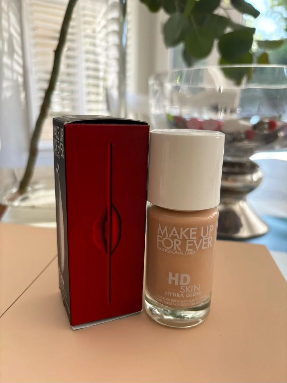 Makeup Forever HD Skin Hydra Glow Foundation - Beige